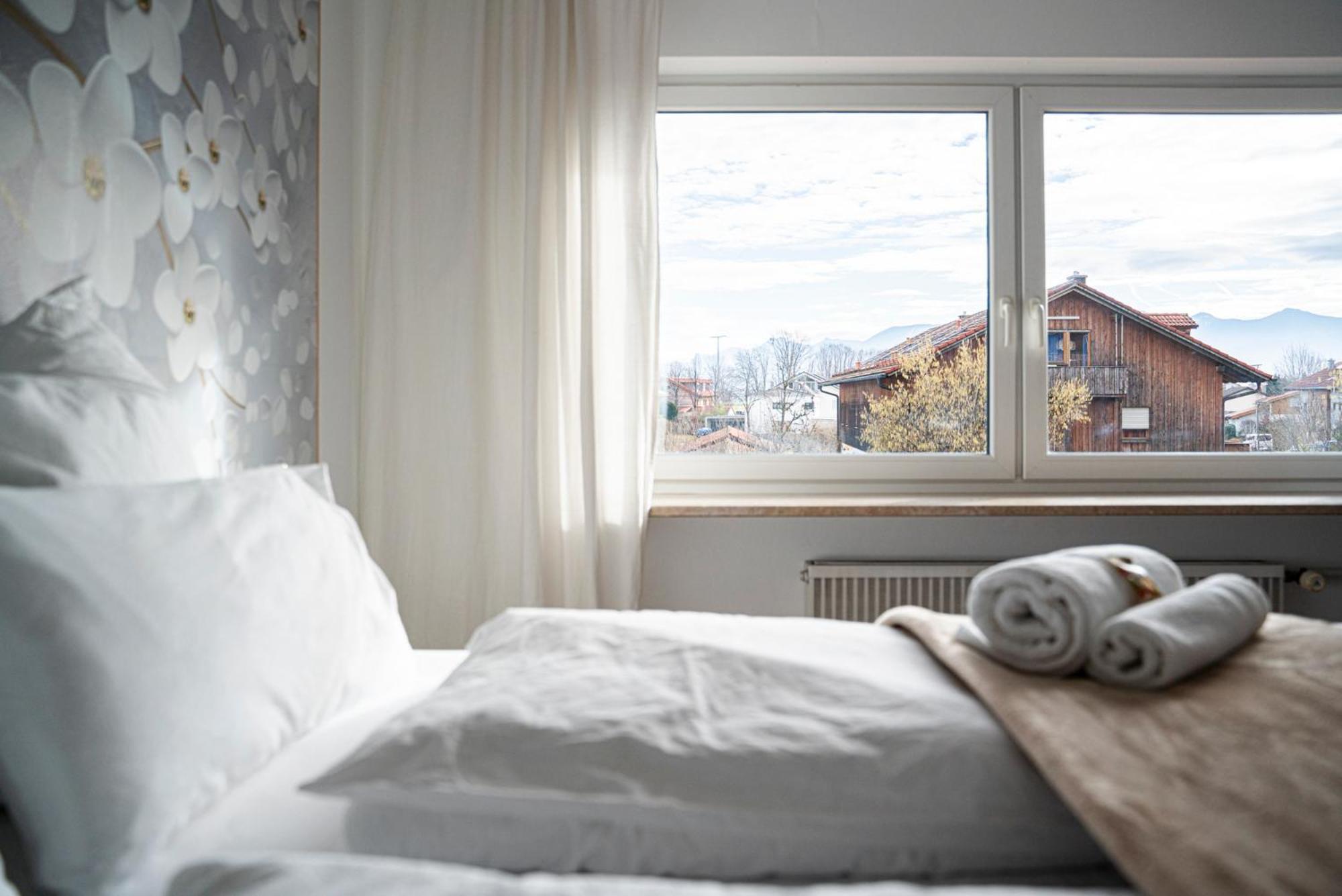 130M2 Loft - Balkon, Smart Tv, Badewanne, Kaffee Lägenhet Rosenheim Exteriör bild
