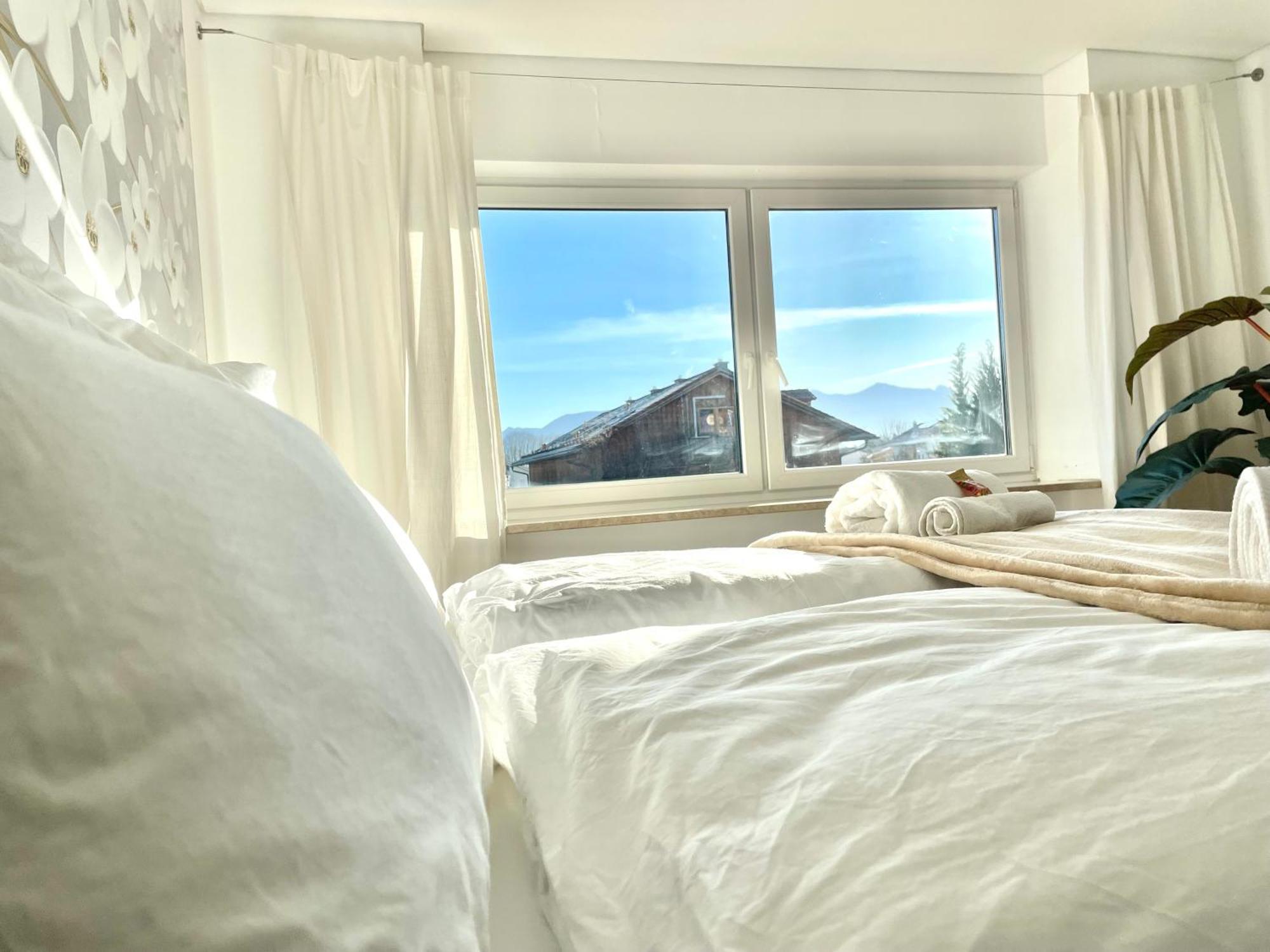 130M2 Loft - Balkon, Smart Tv, Badewanne, Kaffee Lägenhet Rosenheim Exteriör bild